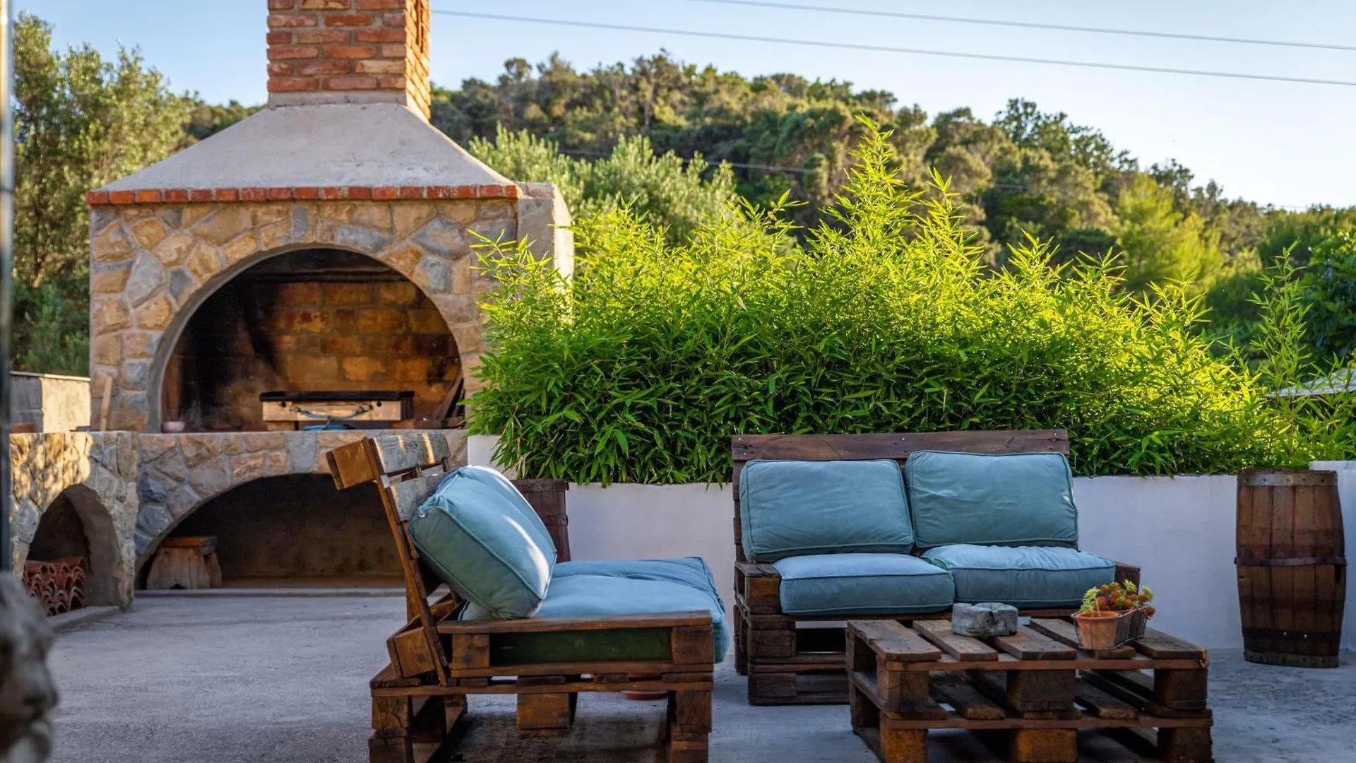 Holiday home Rezidencija Galileja Villa Mundanije