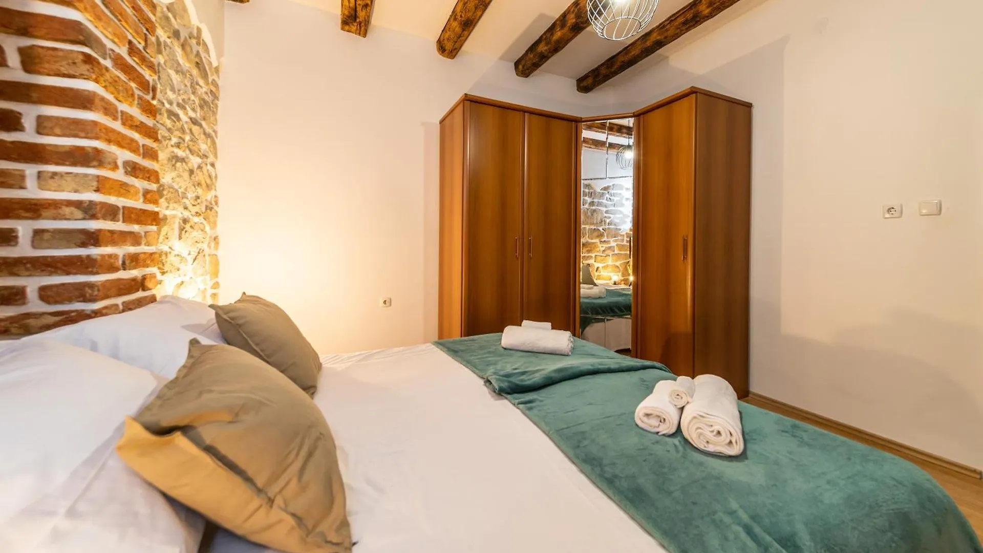 Holiday home Rezidencija Galileja Villa Mundanije