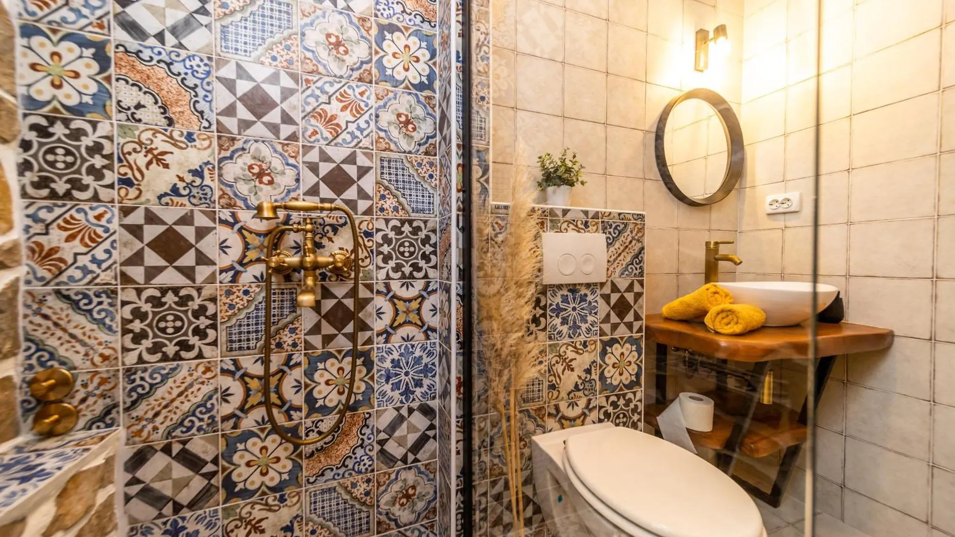 Rezidencija Galileja Villa Mundanije Holiday home